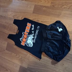Hooters xs vintage retired rare shorts and small top
